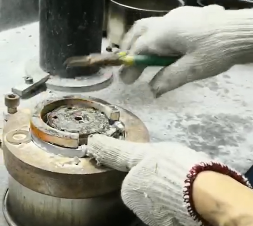 發(fā)熱盤(pán)釬焊